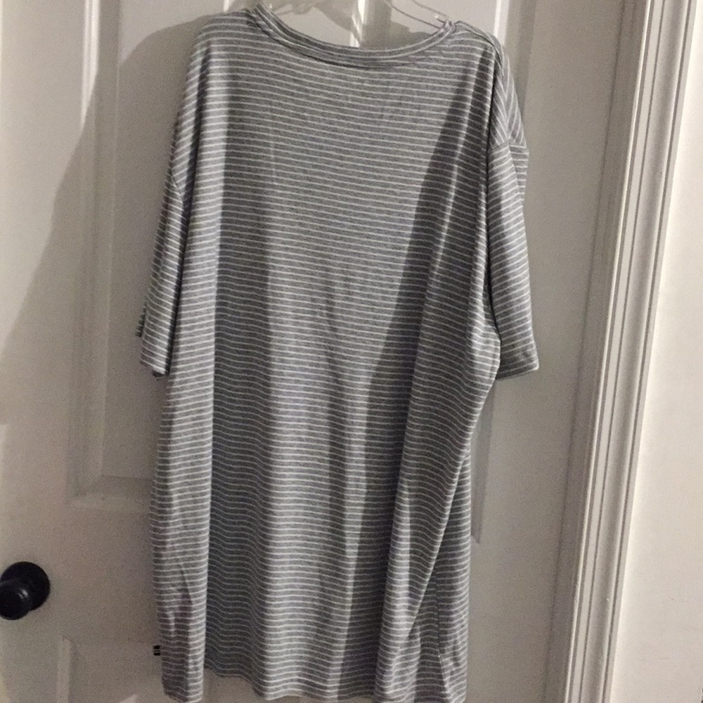 Men’s Nautica shirt - Picture 2 of 2